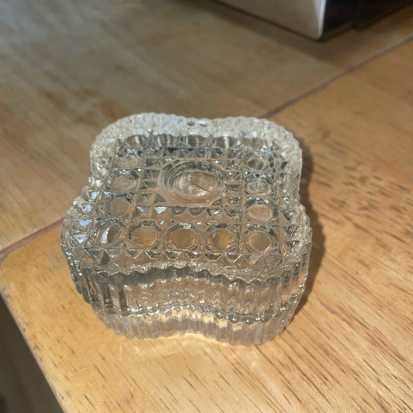 Beautiful lead crystal Trickett boxes👀🩷 - Picture 2 of 2